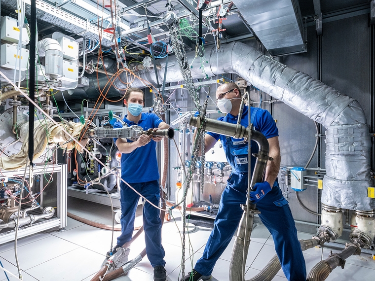 How to make smart use of cloud solutions: The story of Mahle and the SAP Ariba platform